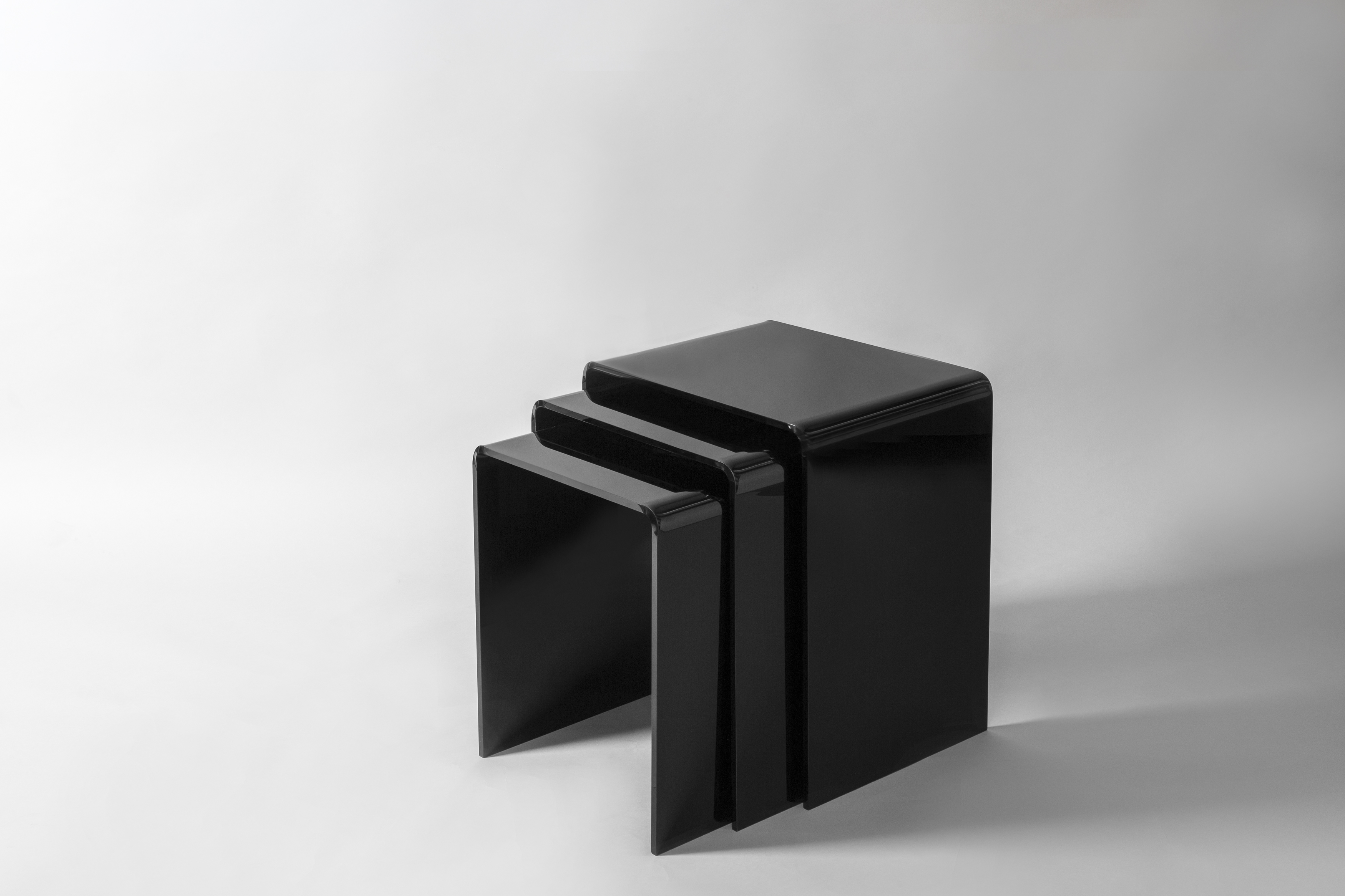 Nest Tables PIEGA Color